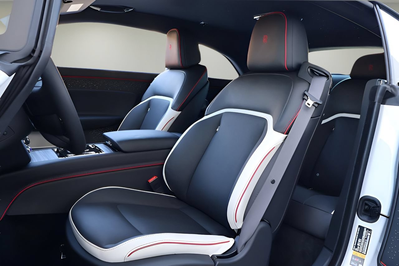 New 2026 Rolls-Royce Spectre AWD/4WD image 14