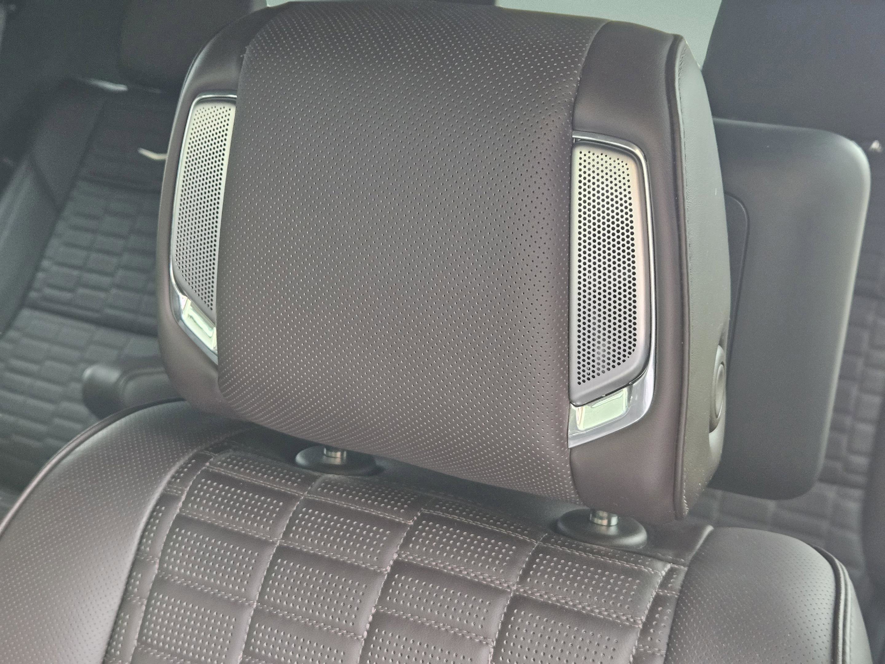 Used 2024 Cadillac Escalade V w/ LPO, ONYX Package AWD/4WD image 13