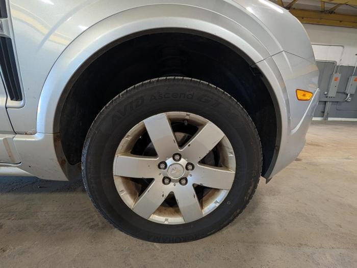 Used 2009 Saturn Vue XR FWD image 19