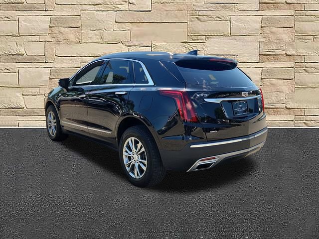 Certified 2022 Cadillac XT5 Premium Luxury AWD/4WD image 4