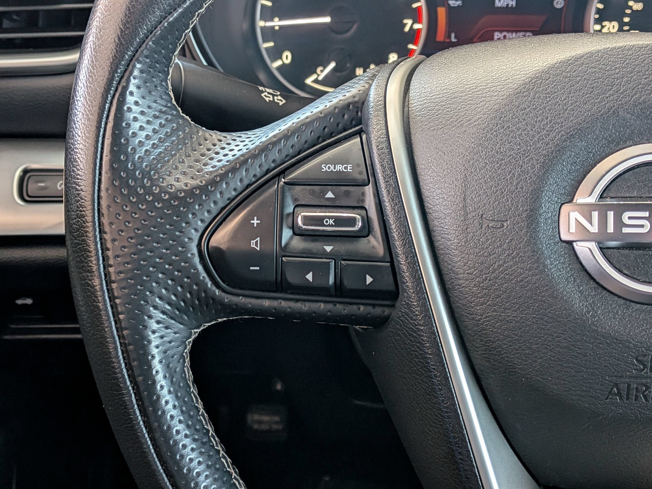 Used 2023 Nissan Maxima SV w/ Floor Mat Group FWD image 15