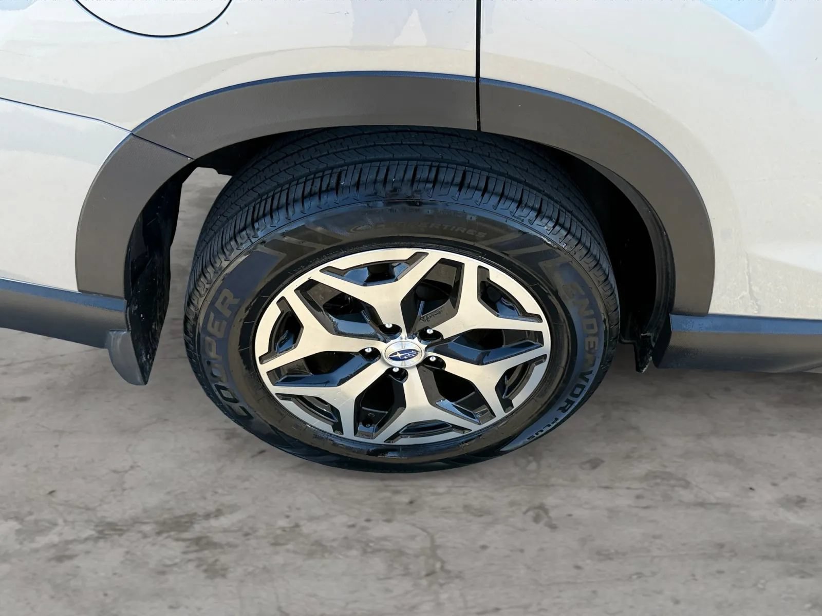 Used 2019 Subaru Forester Premium w/ All-Weather Package AWD/4WD image 44