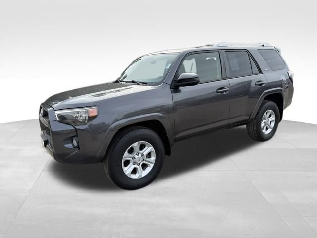 Used 2016 Toyota 4Runner SR5 image 7