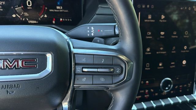 Used 2025 GMC Acadia Elevation FWD image 23