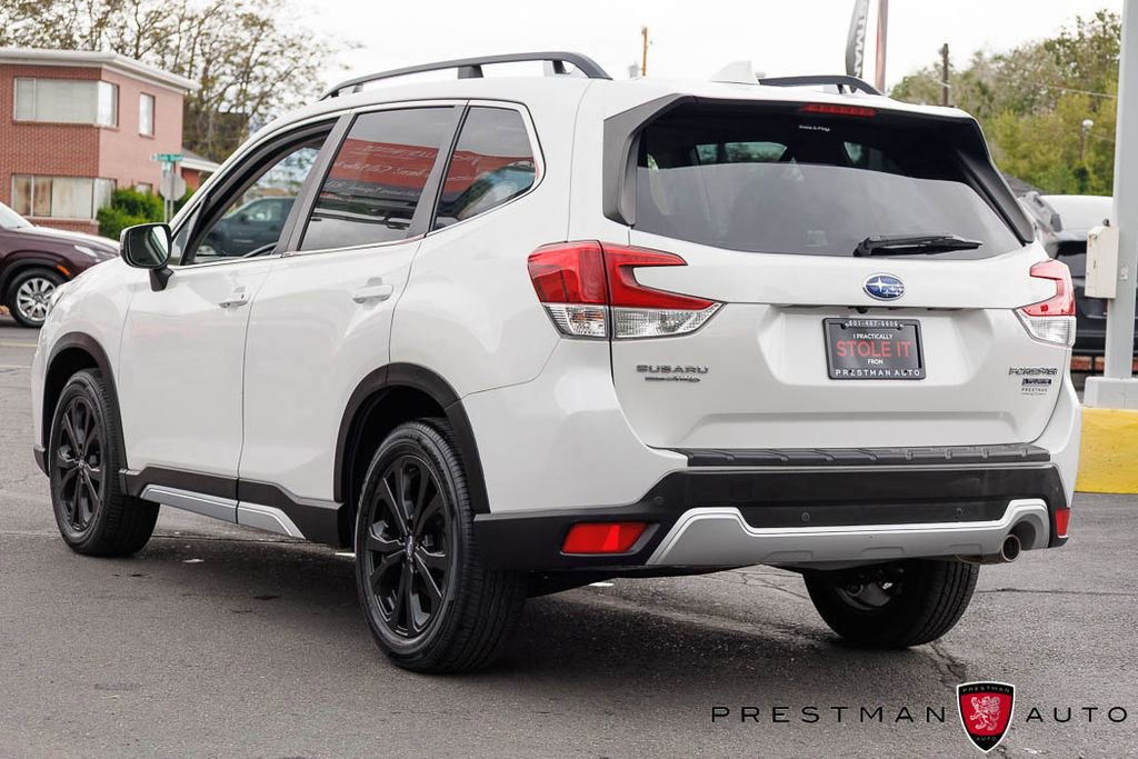 Used 2020 Subaru Forester Touring AWD/4WD image 18