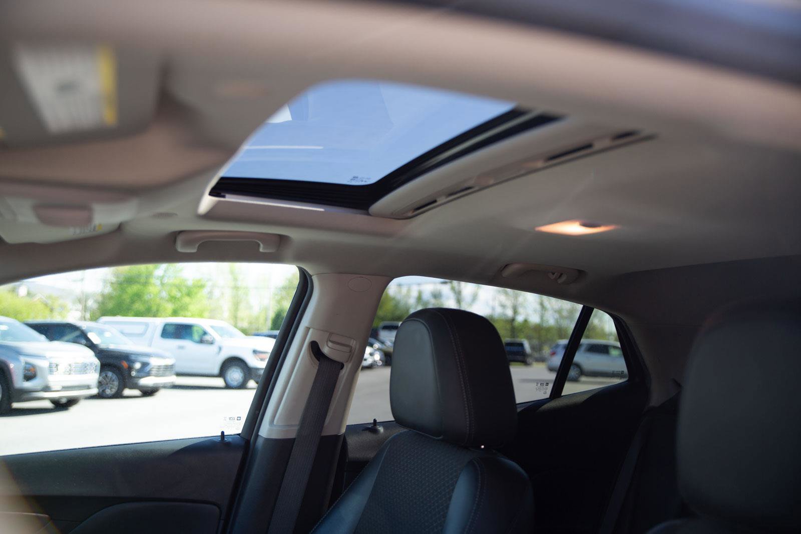 Used 2019 Buick Encore Preferred image 19