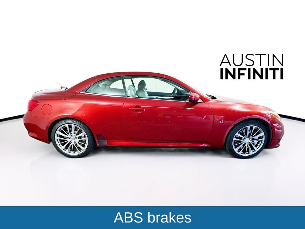 Used 2014 INFINITI Q60 Convertible w/ Premium Package RWD image 9