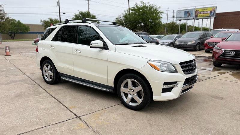 Used 2014 Mercedes-Benz ML 550 4MATIC image 3