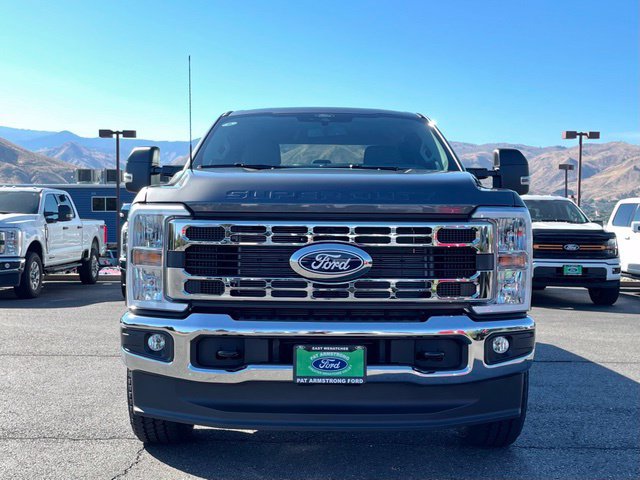 New 2027 Ford F350 XLT w/ FX4 Off-Road Package AWD/4WD image 6