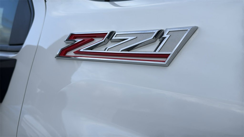 Used 2024 Chevrolet Silverado 2500 LT image 38
