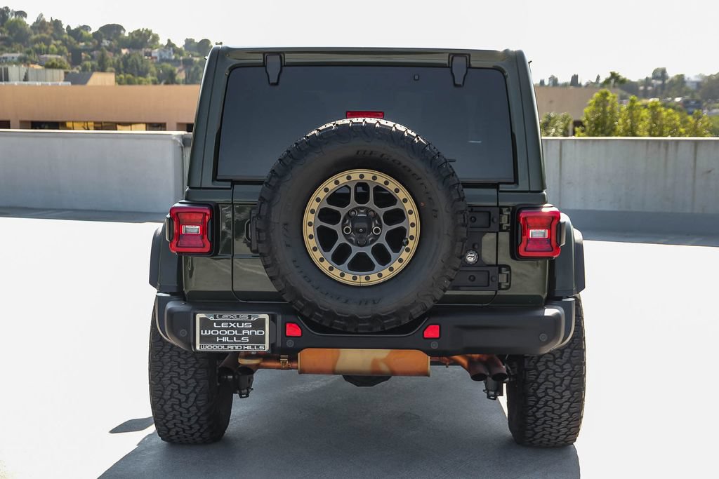 Used 2022 Jeep Wrangler Unlimited Rubicon w/ Xtreme Recon 35" Tire Package AWD/4WD image 5