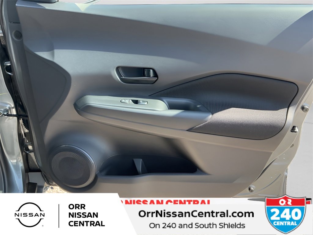 New 2025 Nissan Kicks Play S image 10