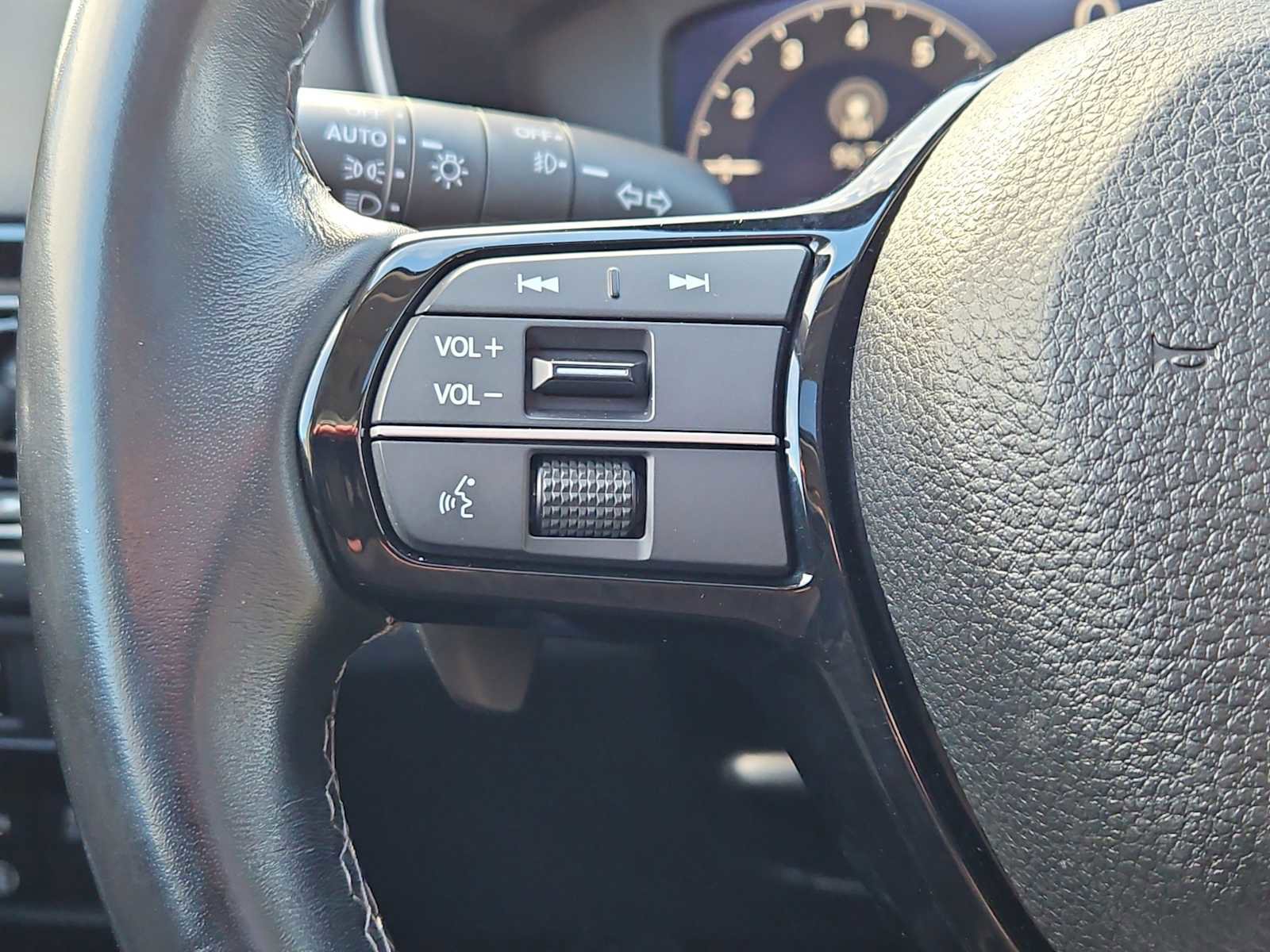 Certified 2024 Honda Civic Touring image 19