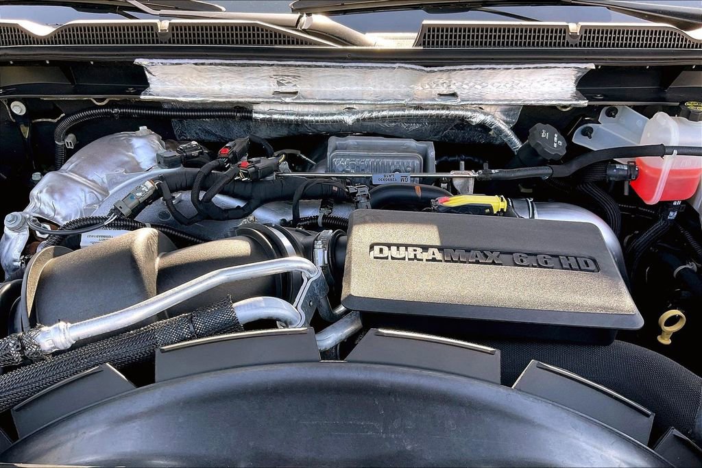 Used 2020 GMC Sierra 2500 Denali w/ Denali Ultimate Package image 10