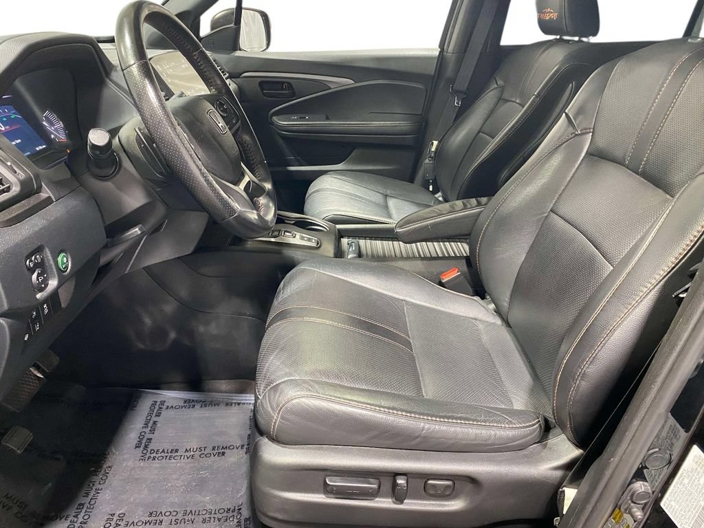 Used 2023 Honda Passport TrailSport image 17
