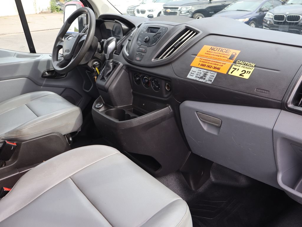 Used 2017 Ford Transit 250 138 RWD image 10