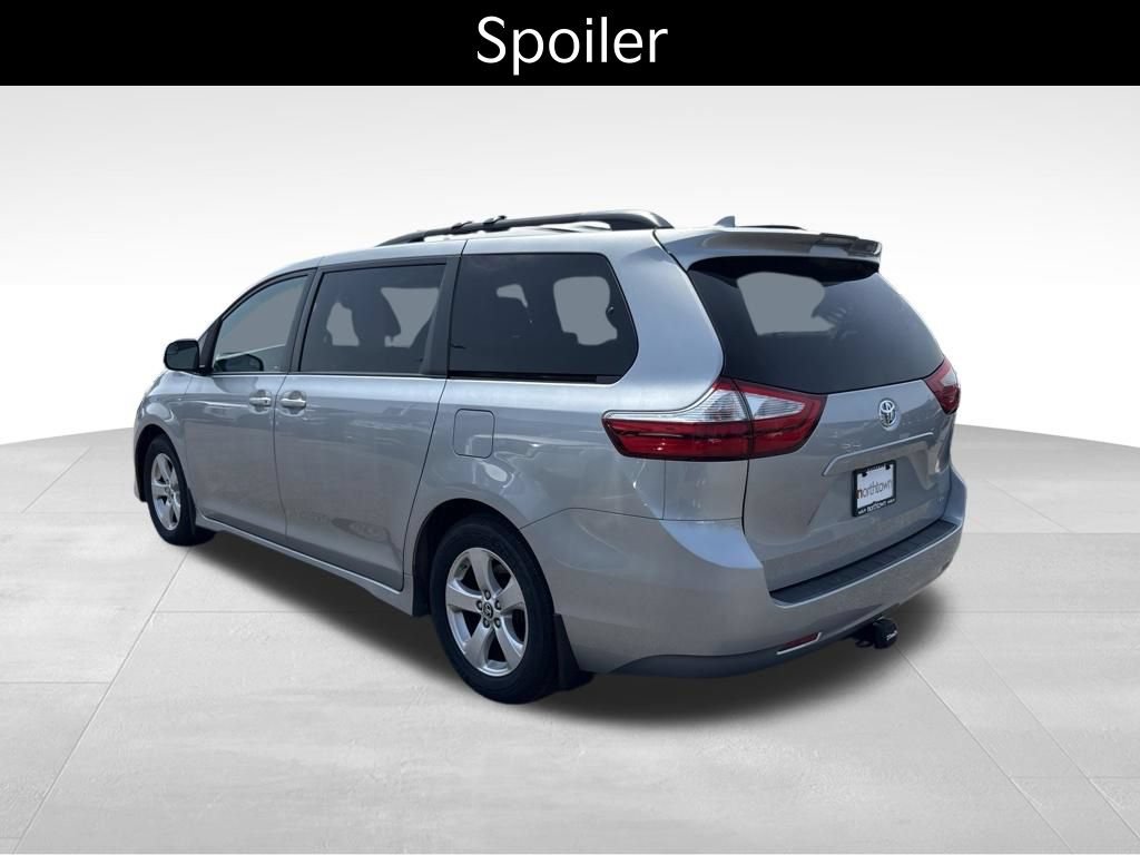 Used 2019 Toyota Sienna LE FWD image 8