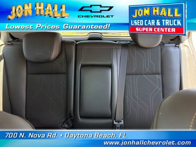 Used 2017 Chevrolet Trax LT w/ LT Convenience Package FWD image 21