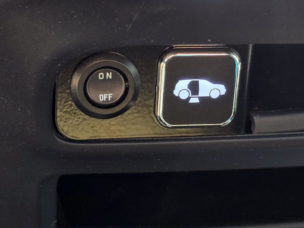 Used 2026 Chrysler Pacifica Select FWD image 36