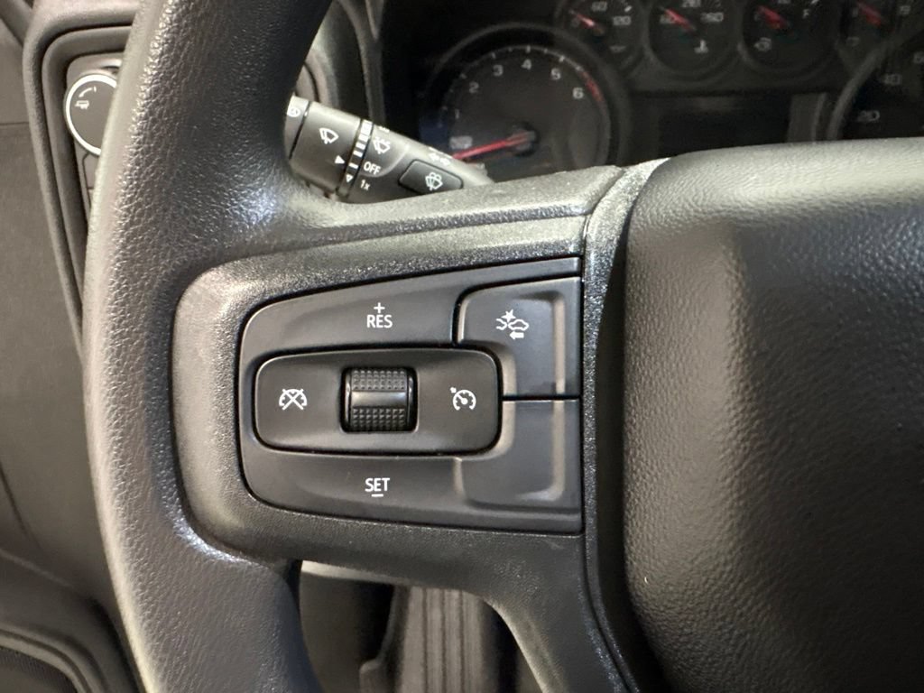 Used 2026 Chevrolet Silverado 1500 Custom AWD/4WD image 26