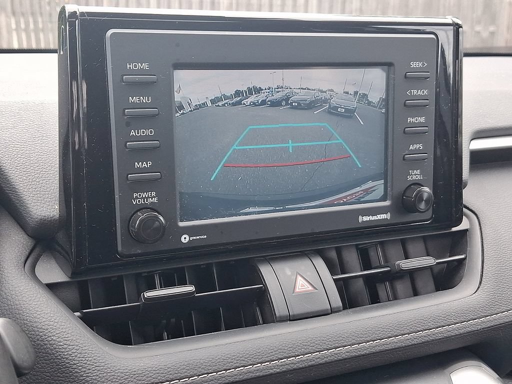 Used 2020 Toyota RAV4 XLE w/ Convenience Package AWD/4WD image 18