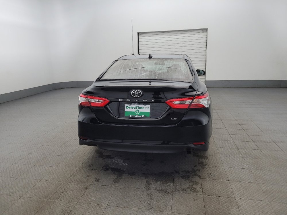 Used 2019 Toyota Camry LE FWD image 7