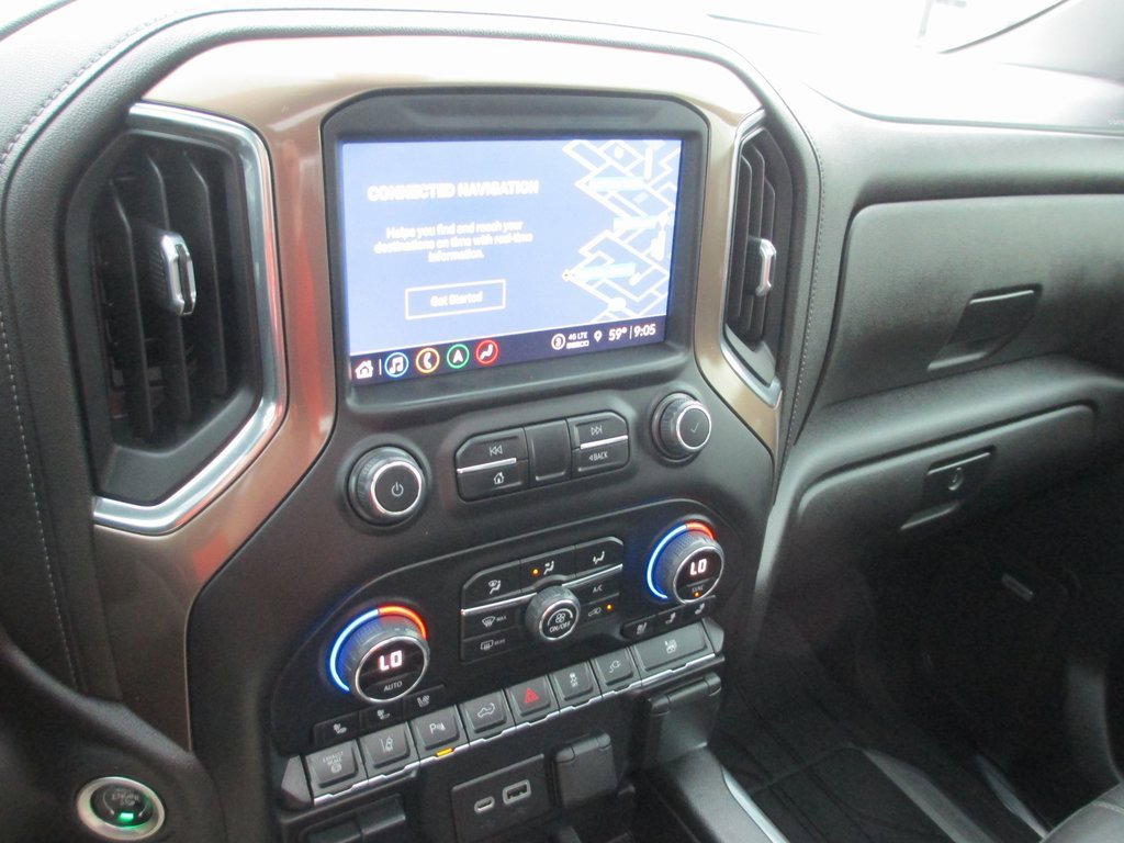 Used 2022 Chevrolet Silverado 2500 High Country w/ Technology Package image 27