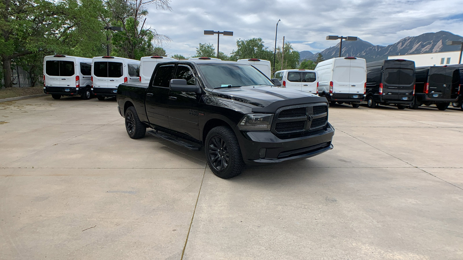 Used 2014 RAM 1500 Limited AWD/4WD image 7