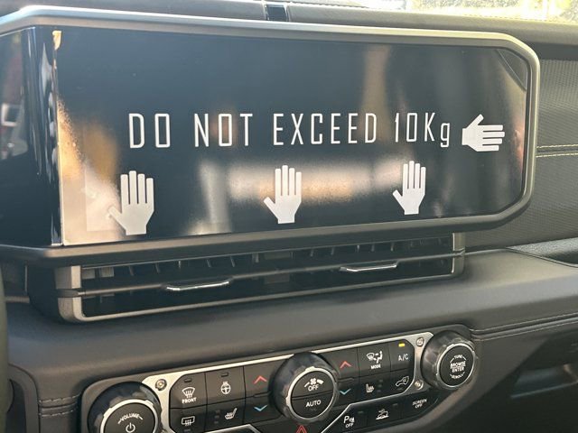 New 2025 Jeep Wrangler Unlimited Rubicon 392 image 25