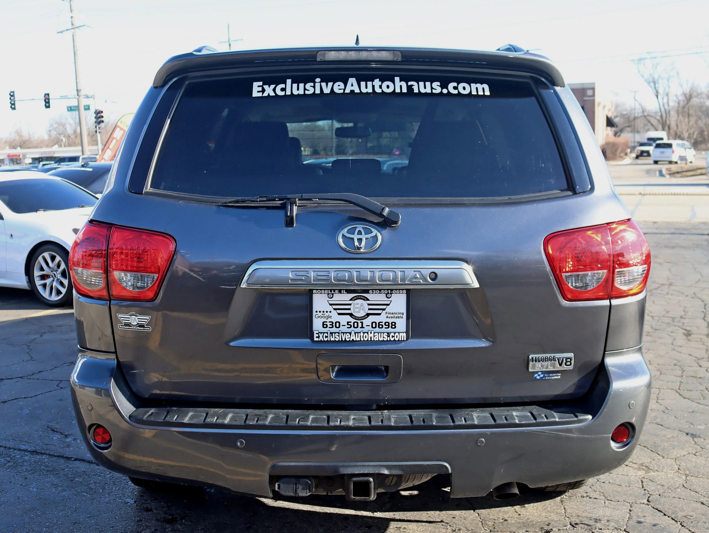 Used 2017 Toyota Sequoia Platinum AWD/4WD image 17