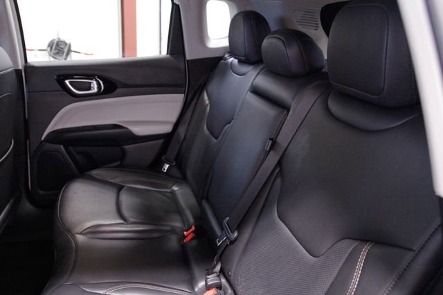 Used 2022 Jeep Compass Limited AWD/4WD image 17