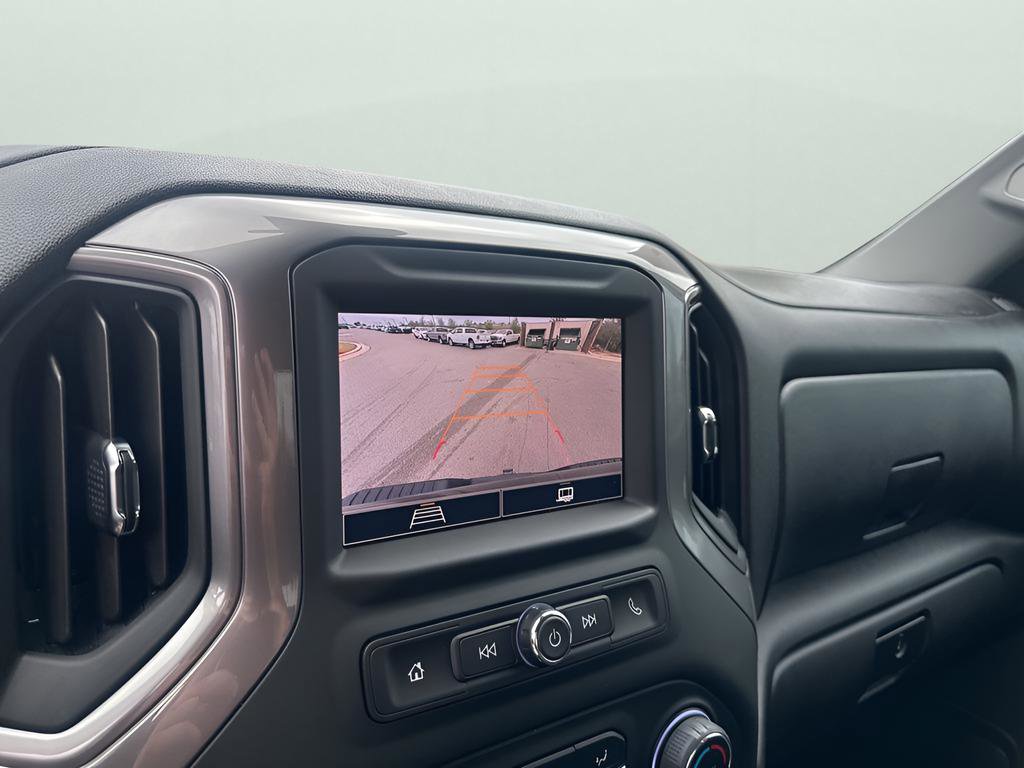 Used 2025 Chevrolet Silverado 2500 Custom w/ Custom Value Package image 35