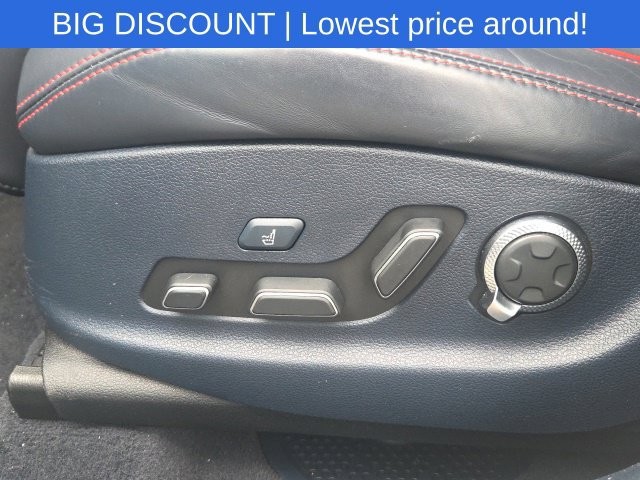 Used 2022 Genesis GV70 3.5T Sport w/ Sport Prestige Package AWD/4WD image 29