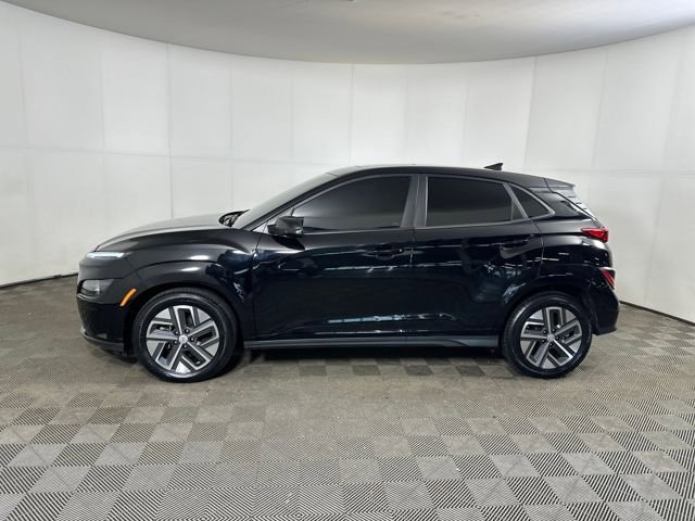 Used 2023 Hyundai Kona SEL FWD image 6