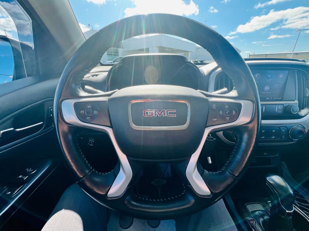 Used 2022 GMC Canyon Elevation image 16