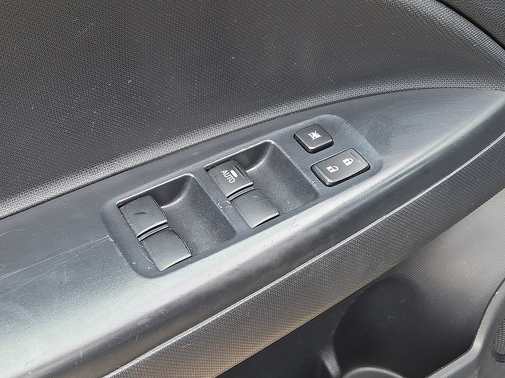 Used 2024 Mitsubishi Mirage ES FWD image 21