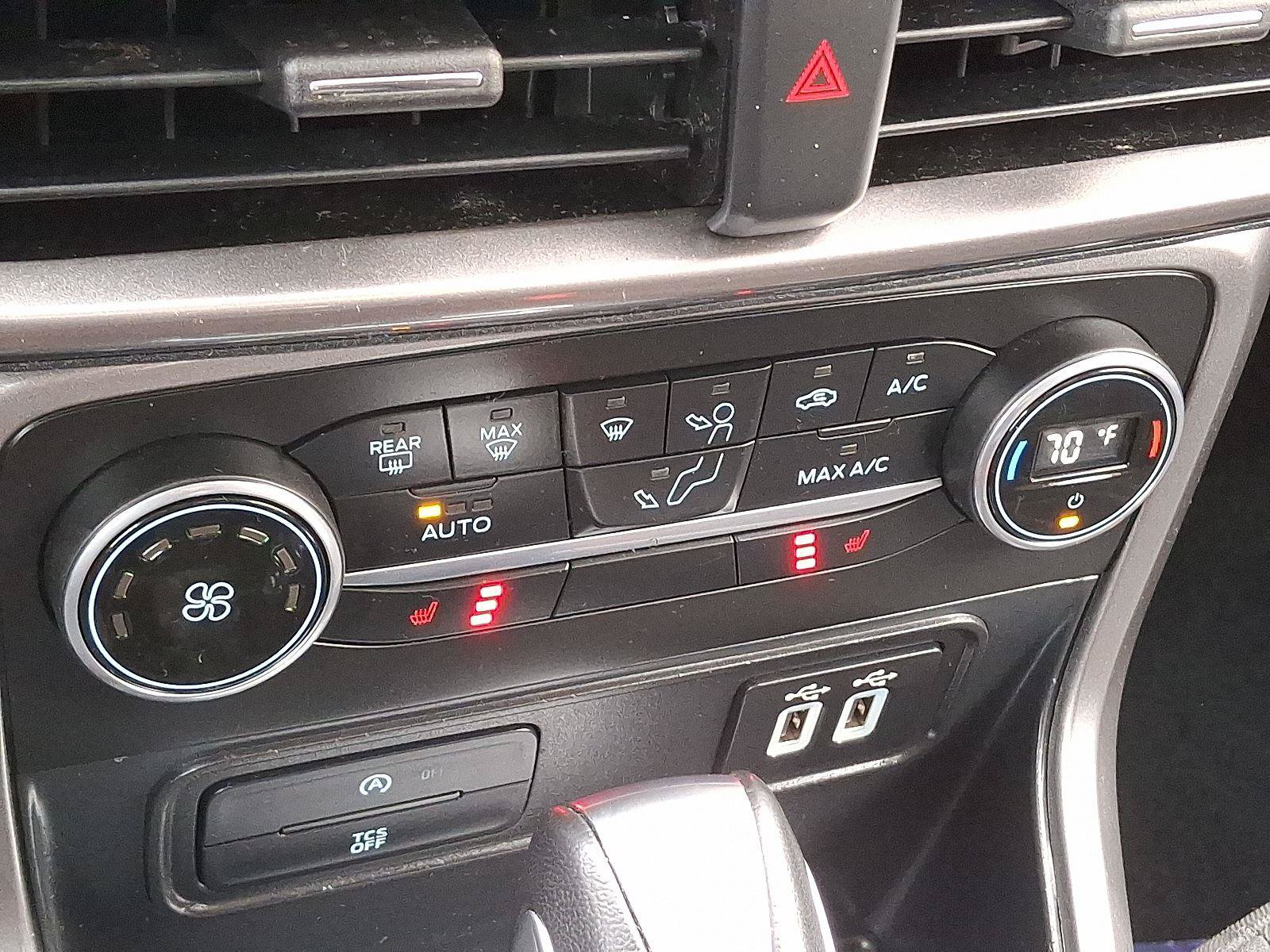 Used 2022 Ford EcoSport SE w/ SE Convenience Package AWD/4WD image 17