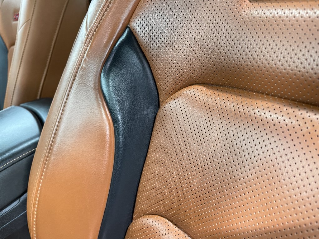Used 2018 Chevrolet Camaro SS RWD image 17