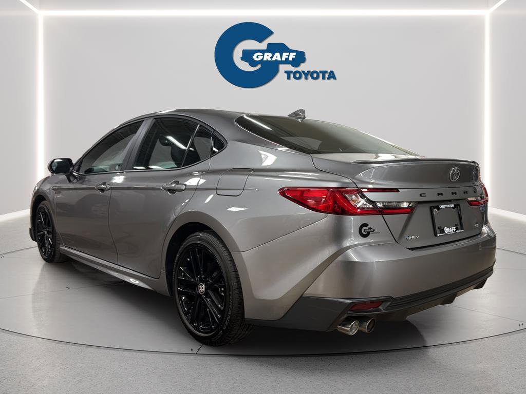 Used 2025 Toyota Camry SE FWD image 5