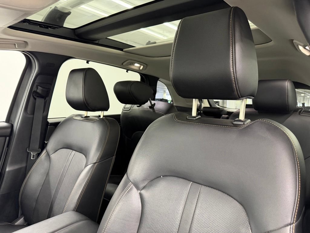 Used 2024 MAZDA CX-90 Plug-In Hybrid w/ Premium Pkg AWD/4WD image 25