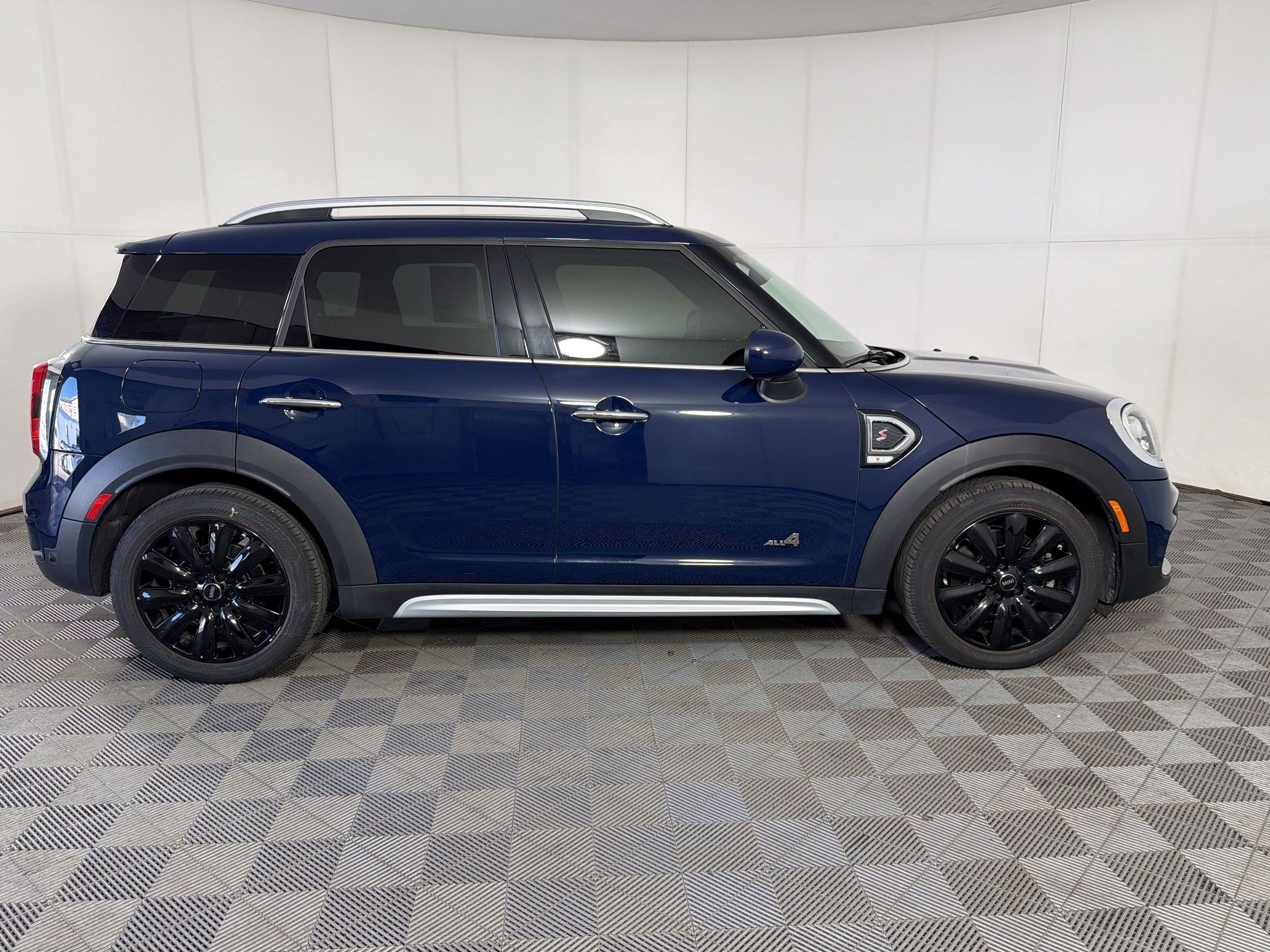 Used 2018 MINI Cooper Countryman S AWD/4WD image 8