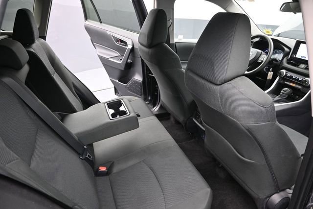 Certified 2025 Toyota RAV4 LE AWD/4WD image 16
