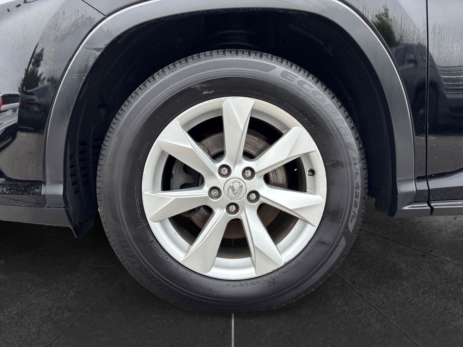 Used 2016 Lexus RX 450h AWD w/ Accessory Package image 9