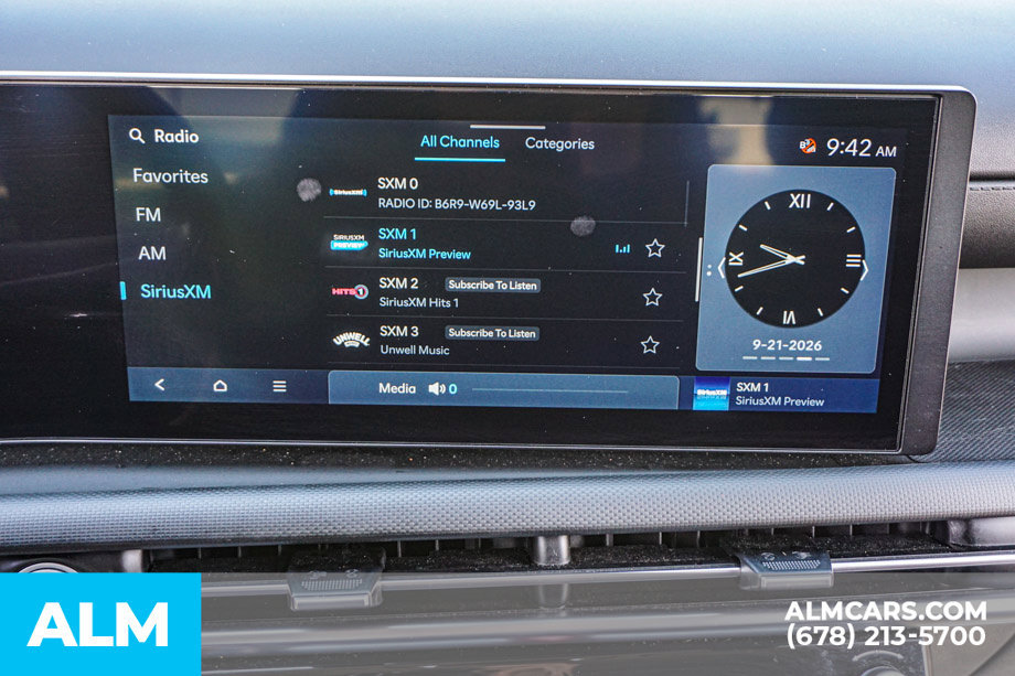 Used 2025 Hyundai Tucson SEL FWD image 37