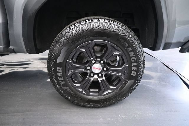 Used 2024 GMC Canyon Elevation w/ Convenience Package RWD image 14