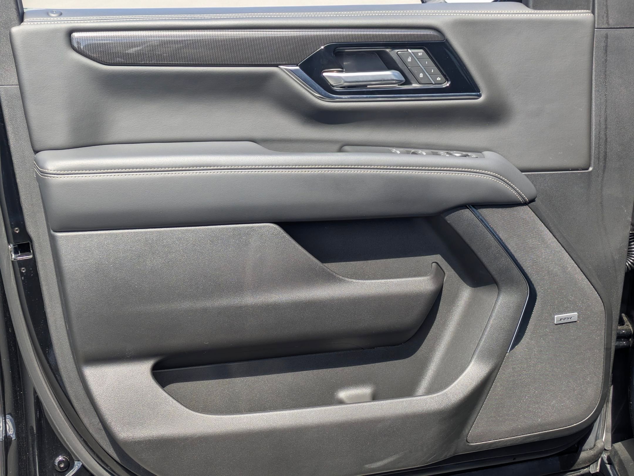 Certified 2025 GMC Yukon Elevation image 21