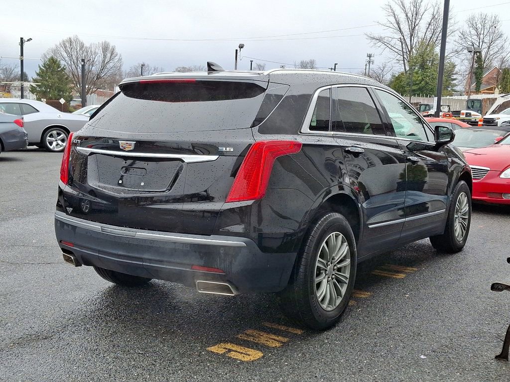 Used 2018 Cadillac XT5 Luxury w/ Driver Awareness Package image 4