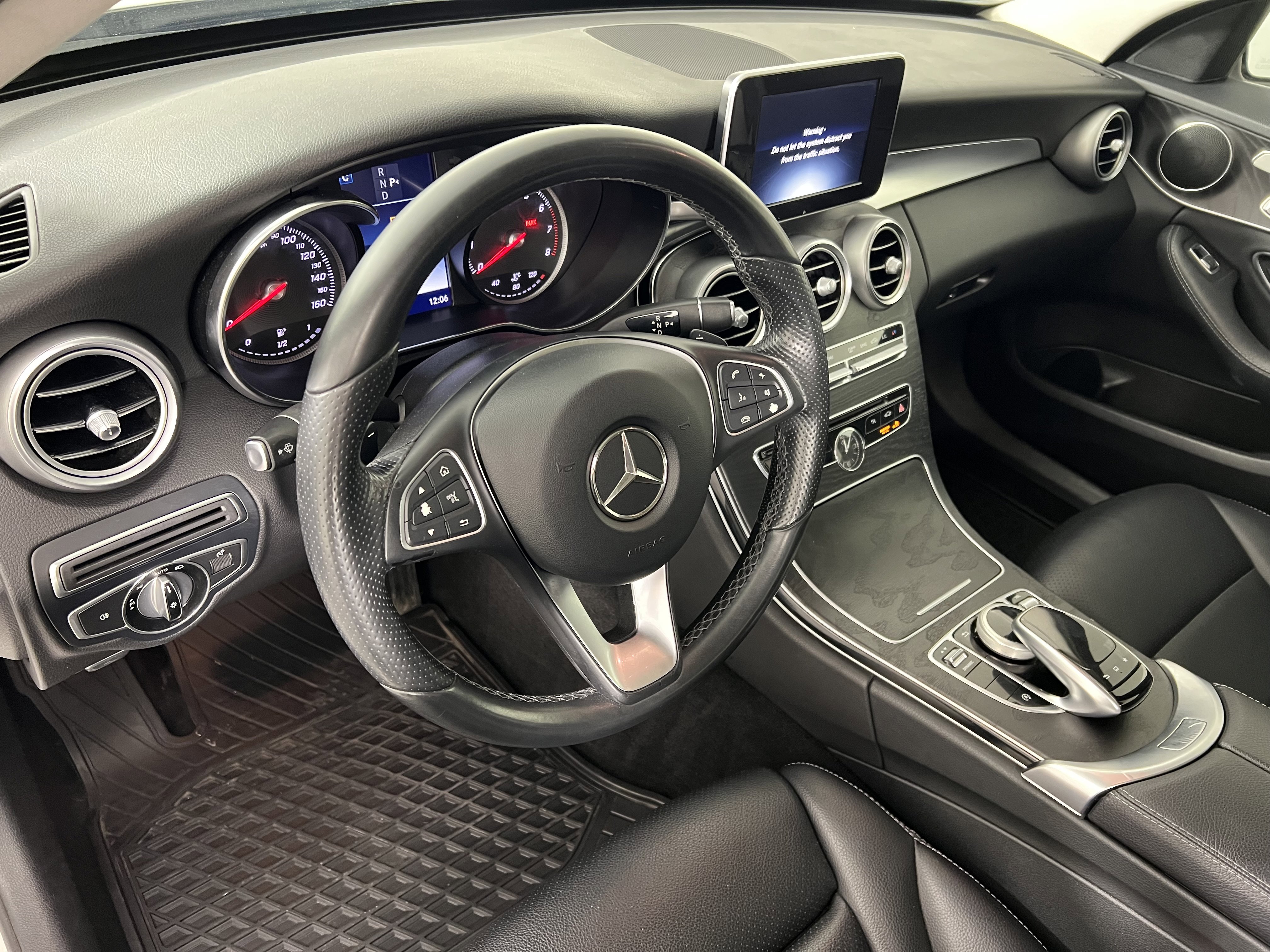 Used 2016 Mercedes-Benz C 300 4MATIC Sedan image 16