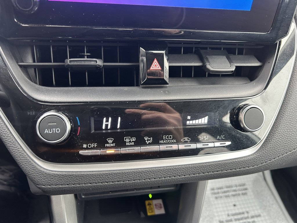 Used 2023 Toyota Corolla Cross LE image 17