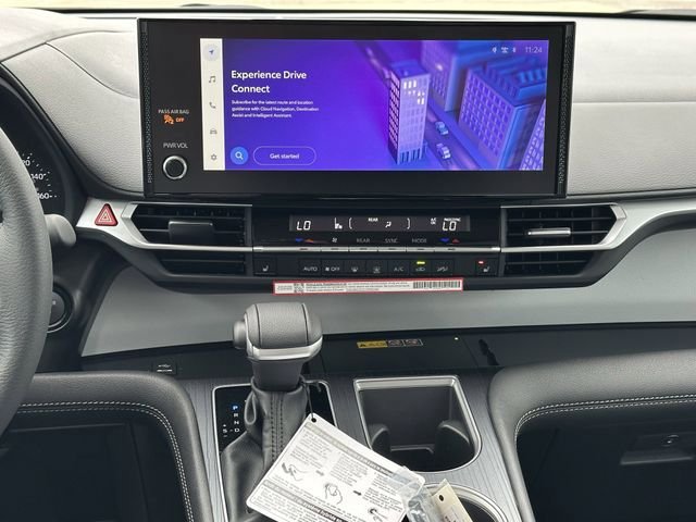 New 2026 Toyota Sienna XLE FWD image 15